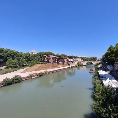 Luxury In The Ghetto's Heart Apartmán *