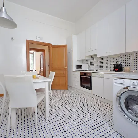 Luxury In The Ghetto's Heart Apartmán *