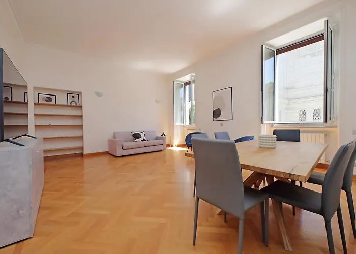 Luxury In The Ghetto's Heart *